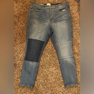 Never worn Universal Thread Jeans Size 16 high waisted skinny